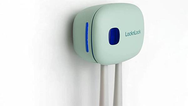 toothbrush cleaner
